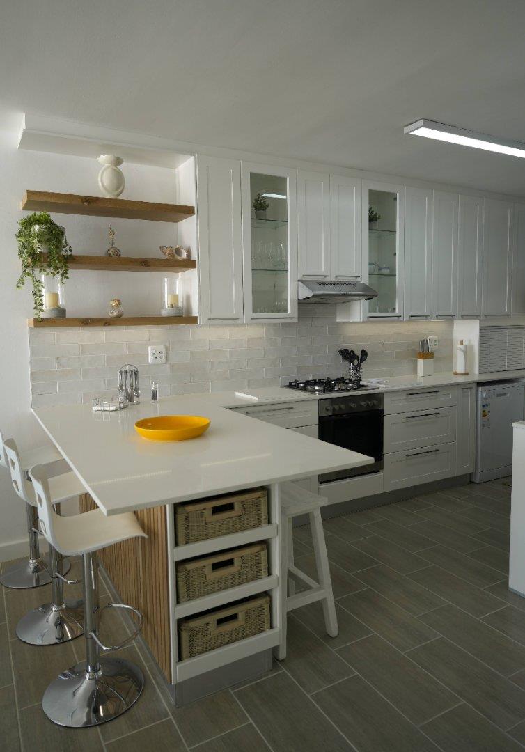 To Let 2 Bedroom Property for Rent in Summerstrand Eastern Cape